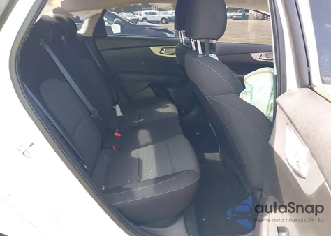 2023 Kia Forte Lxs из США, поврежденный, VIN 3KPF24AD9PE645602